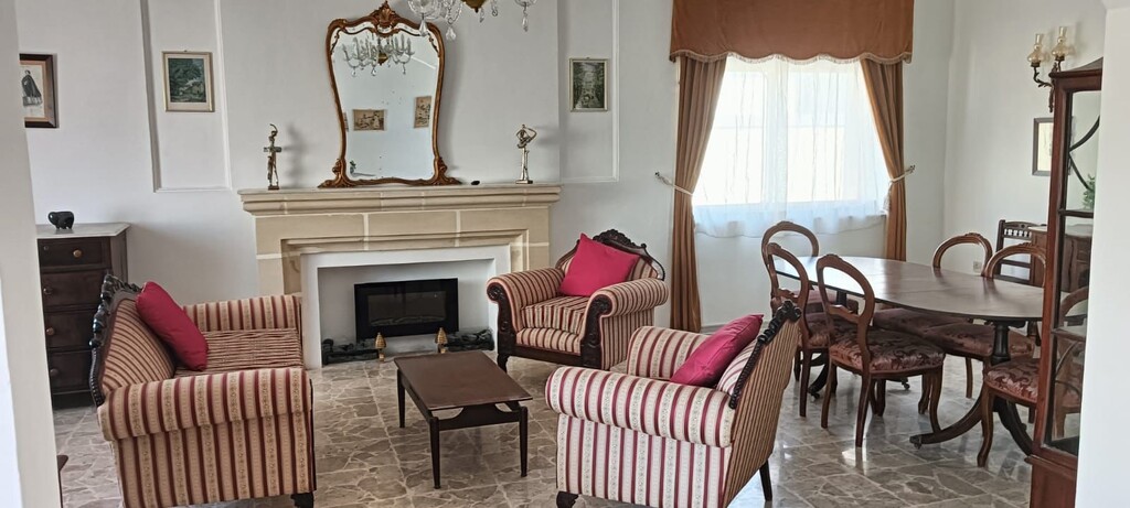 sliema-furnished-malta-christies-malta