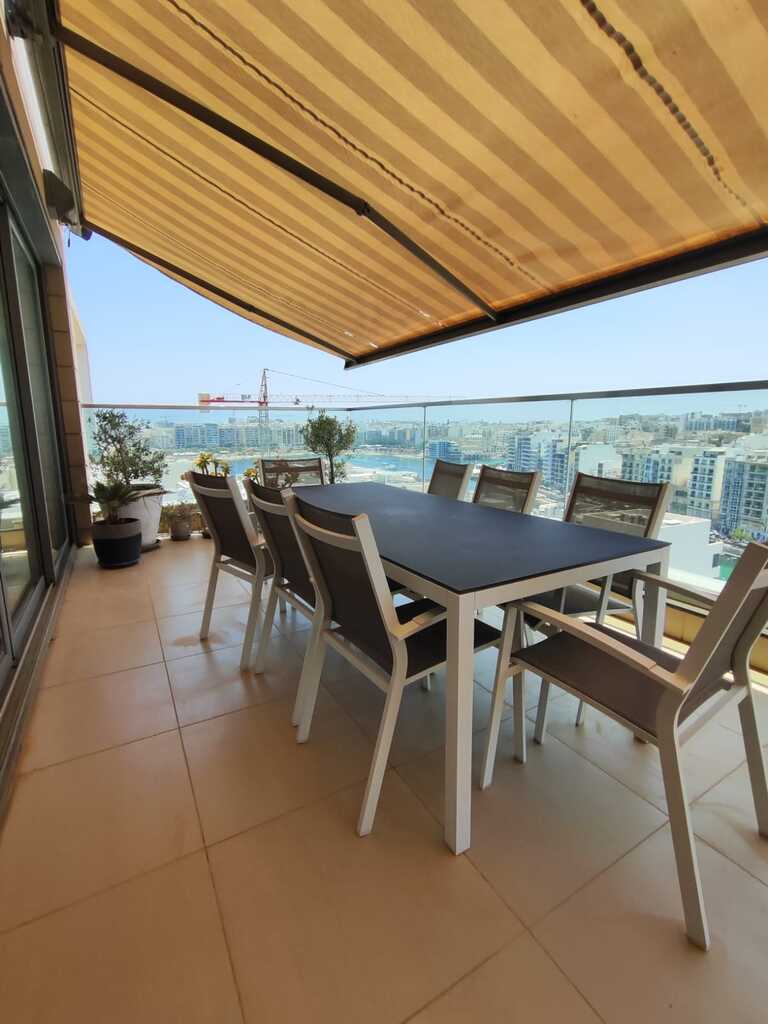 Portomaso Furnished Apartment's Image 3