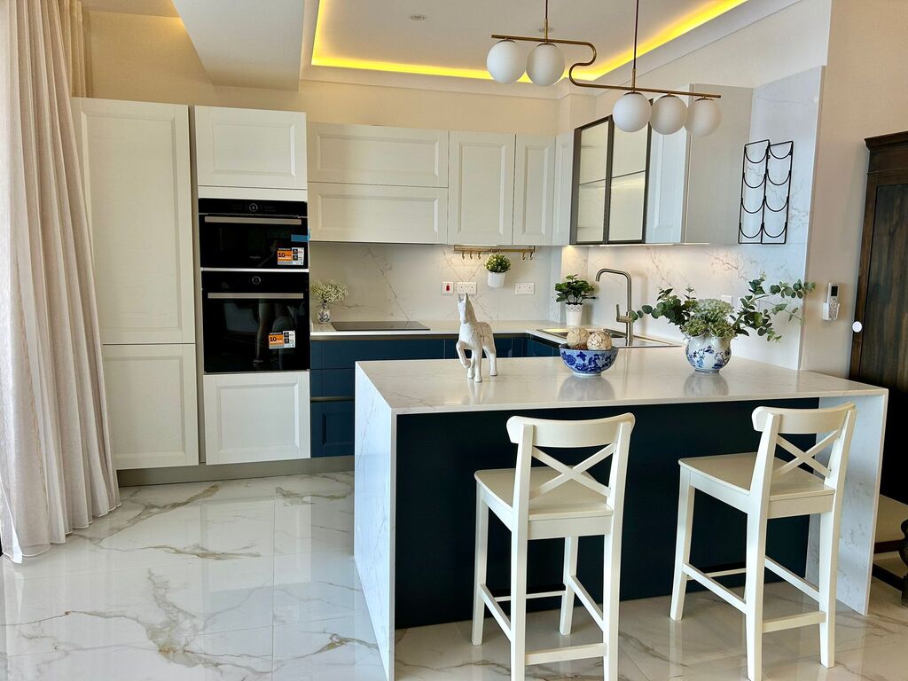 Sliema Seafront Apartment's Image 9