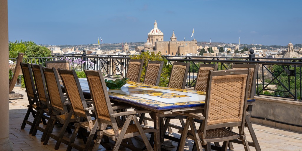Rabat-penthouse-to-let-christies-malta