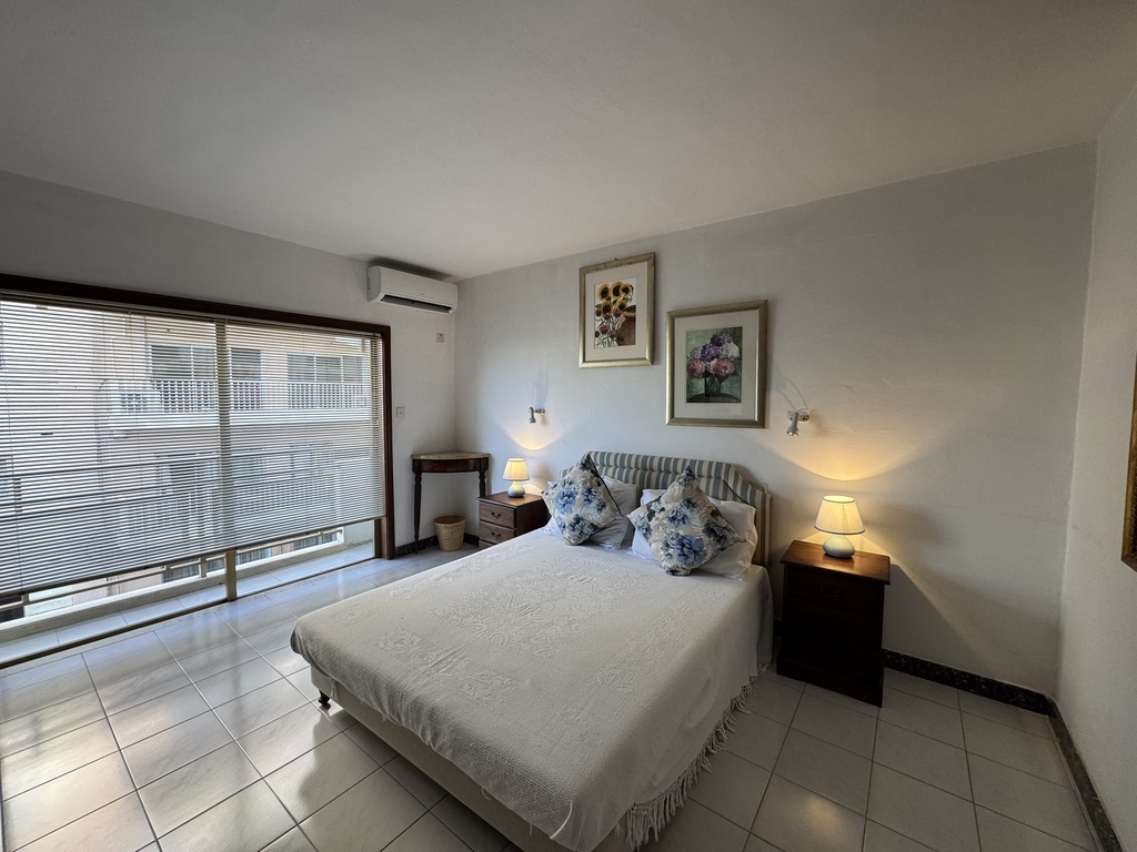 Sliema Seafront Apartment's Image 4