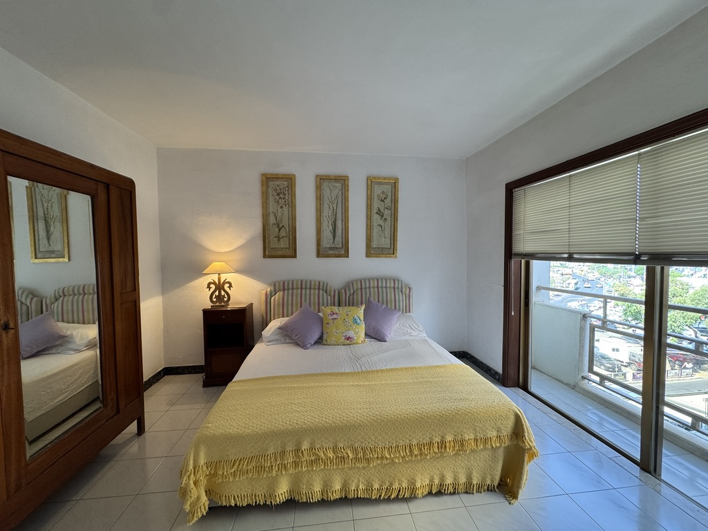 Sliema Seafront Apartment's Image 5