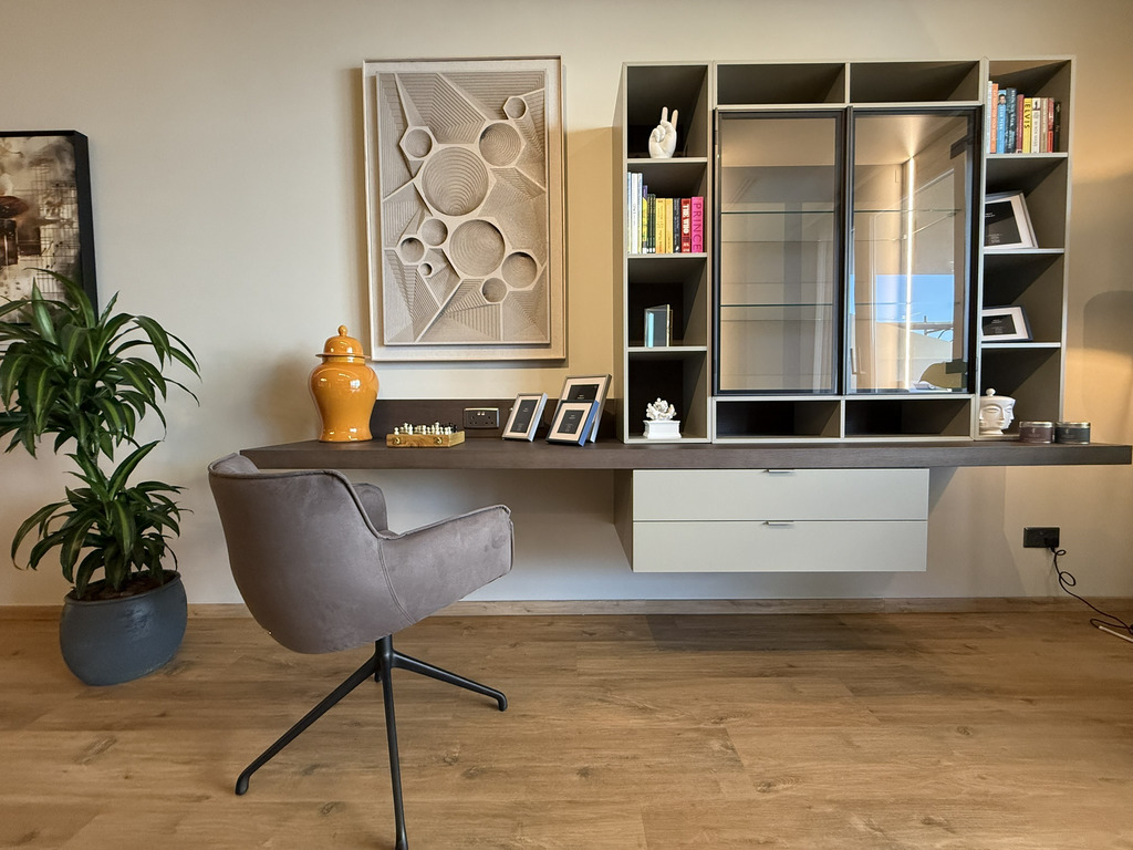 Sliema Luxury Seafront Apartment's Image 7