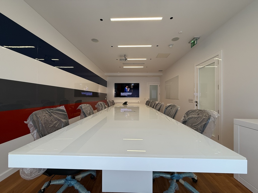 St Julians Fully Equipped Office's Image 4