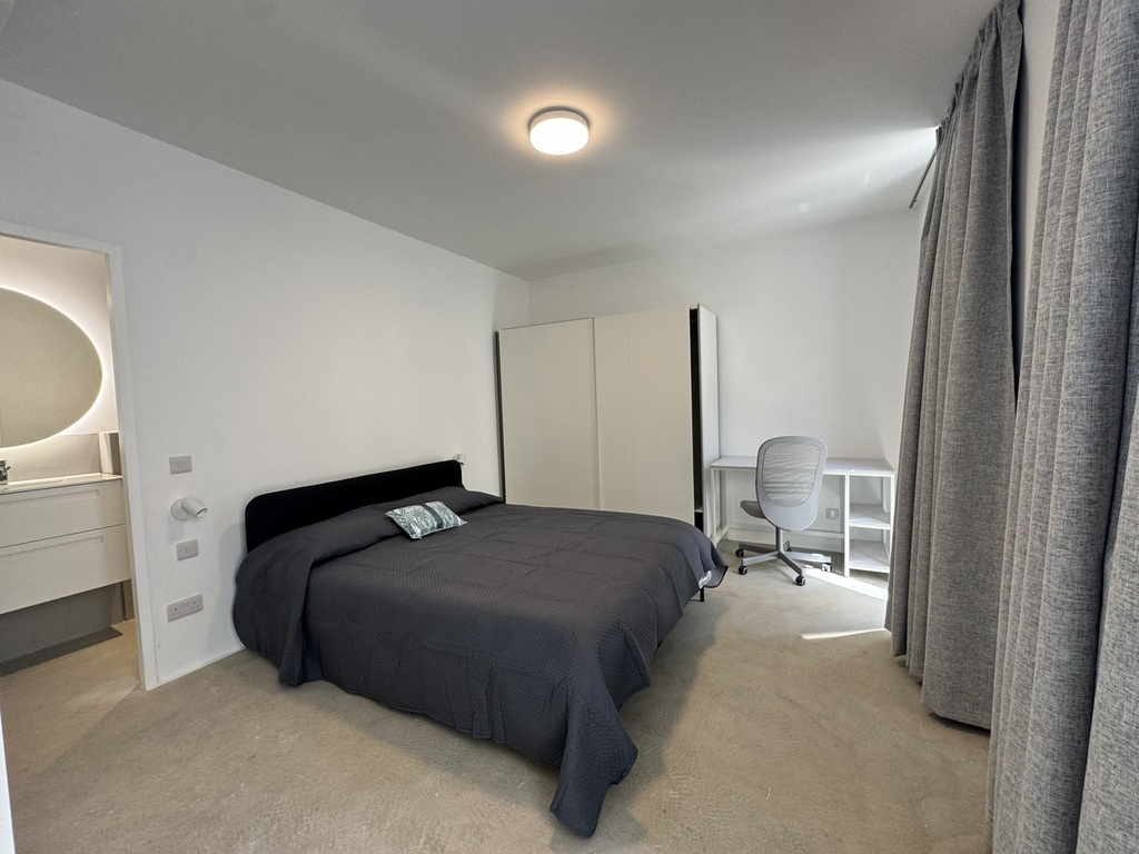 Sliema Furnished Apartment's Image 3