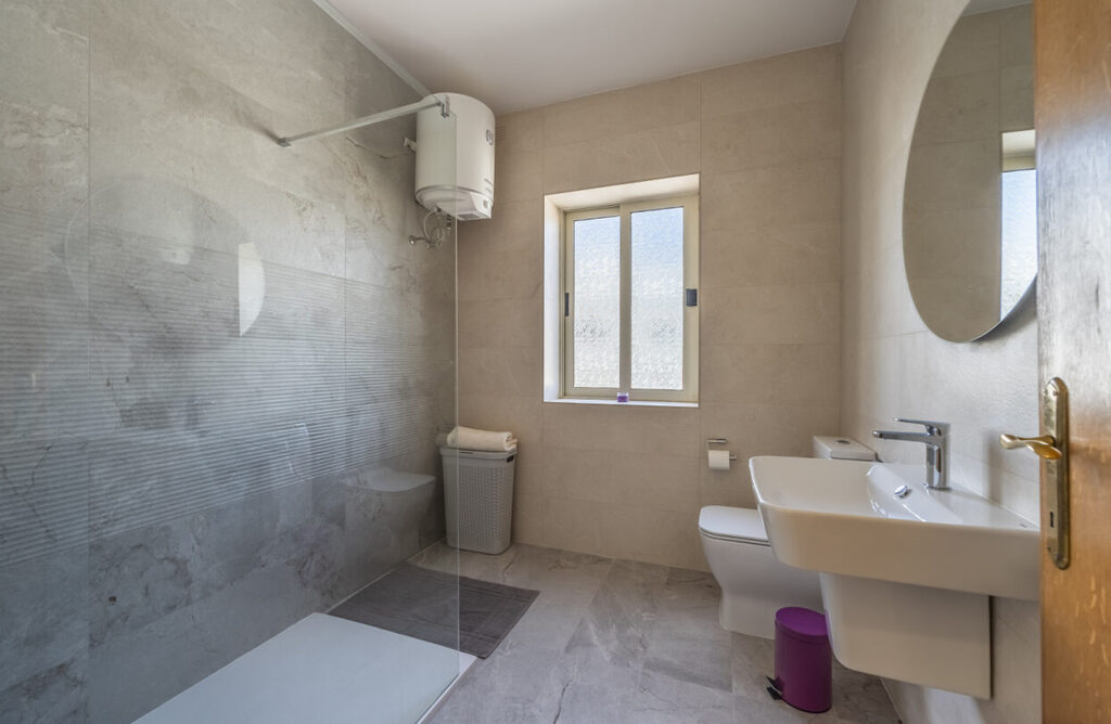 Swieqi Furnished Apartment's Image 10