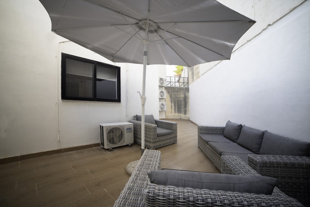 Ibragg Furnished Maisonette's Image 3
