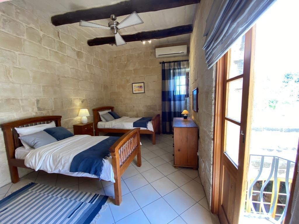 Lija Furnished House of Character's Image 6