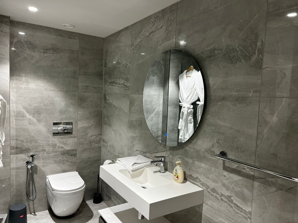 Mercury Towers Suite's Image 7