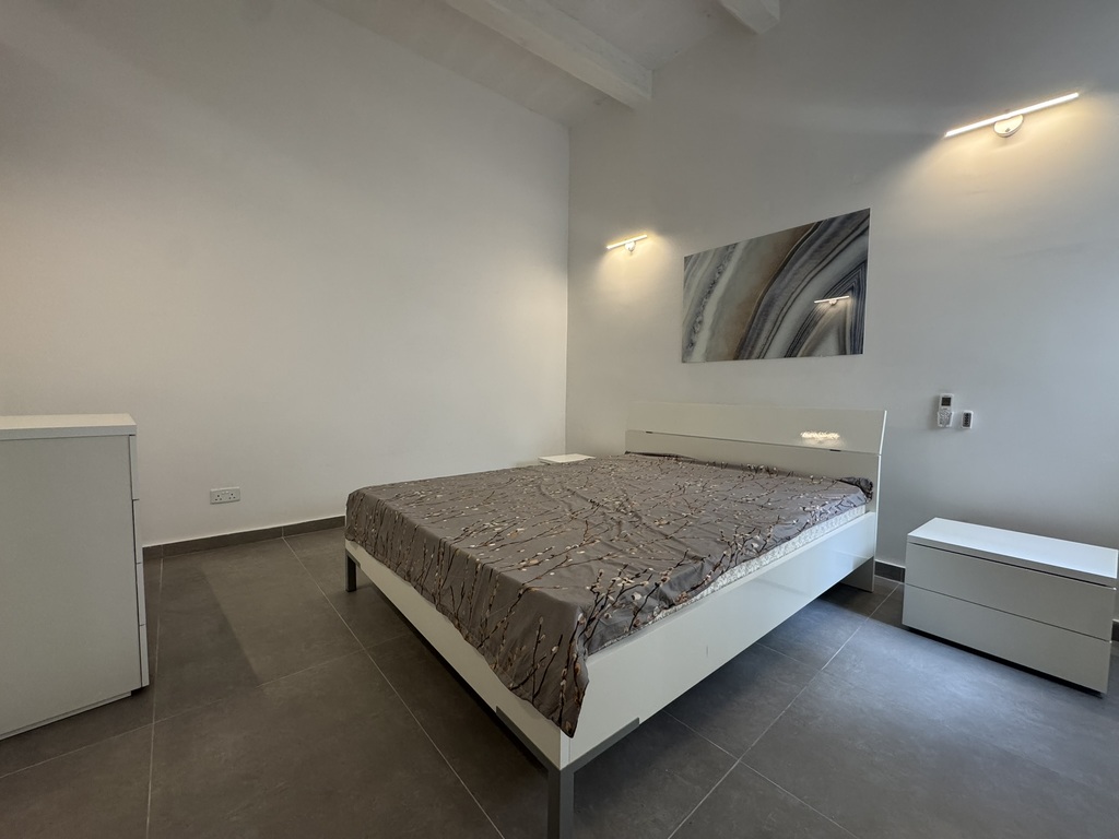 Sliema Seafront Apartment's Image 6