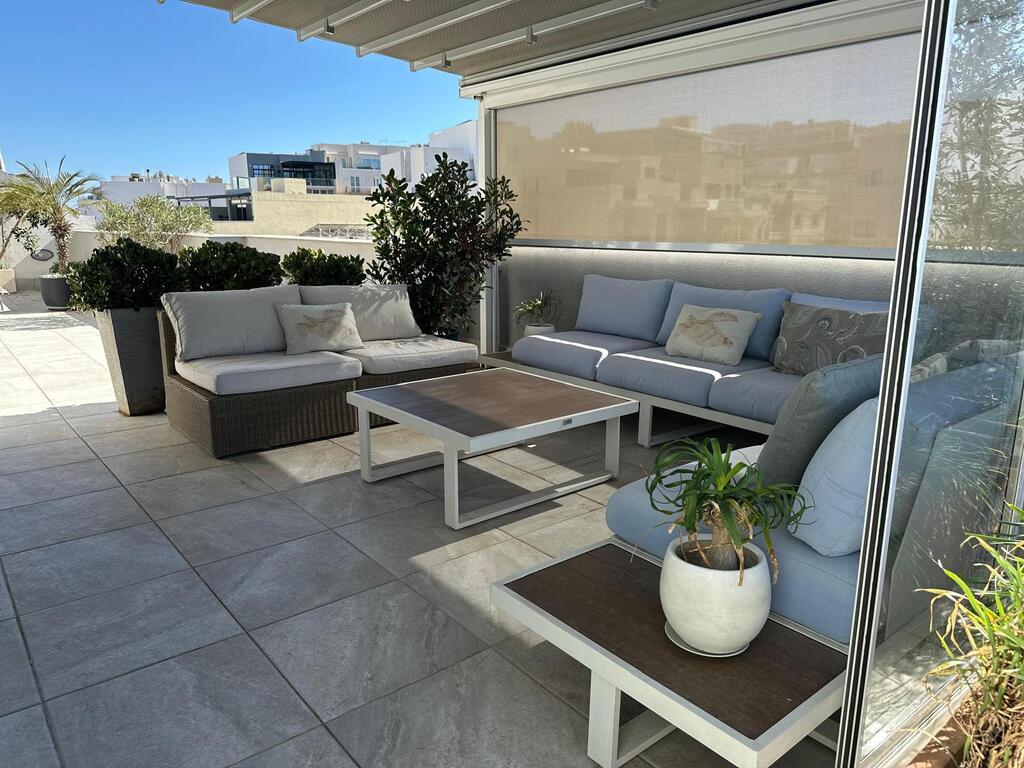 ibragg-3-bedroom-penthouse-christies-malta