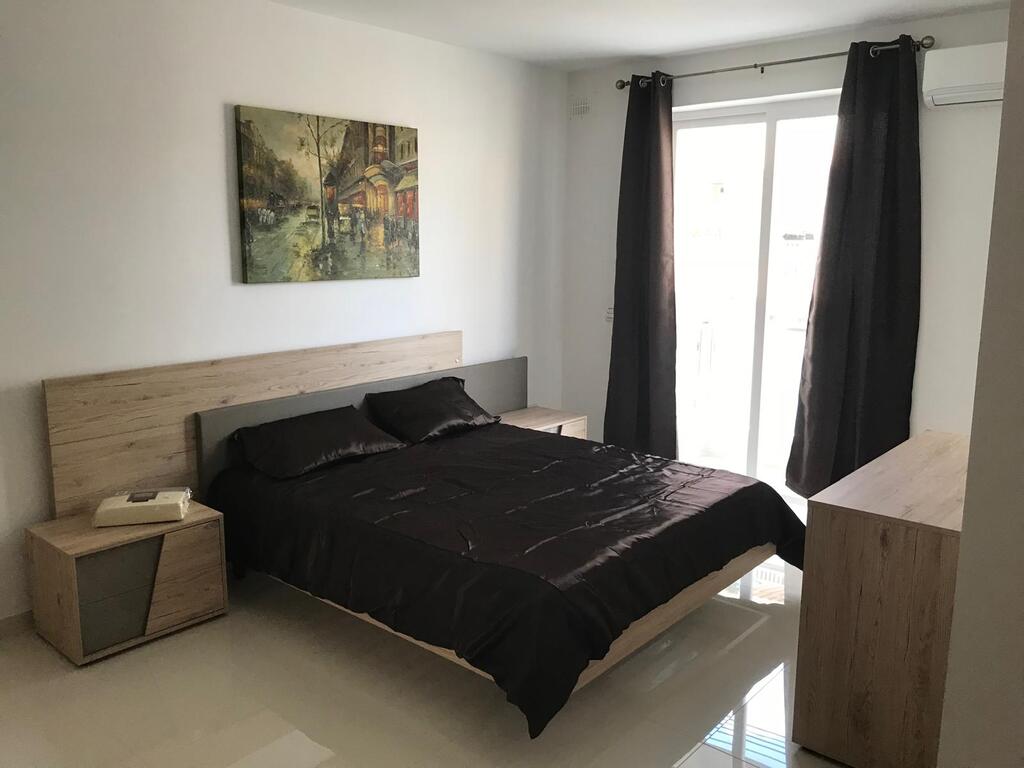 Swieqi Furnished Apartment's Image 3