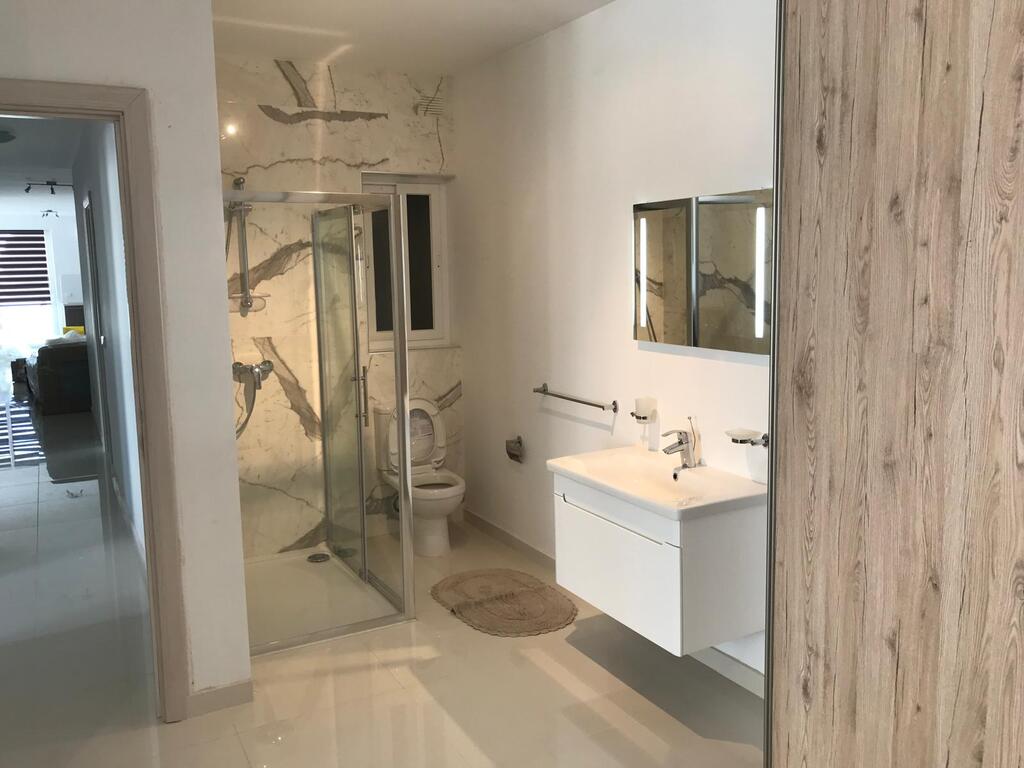 Swieqi Furnished Apartment's Image 8