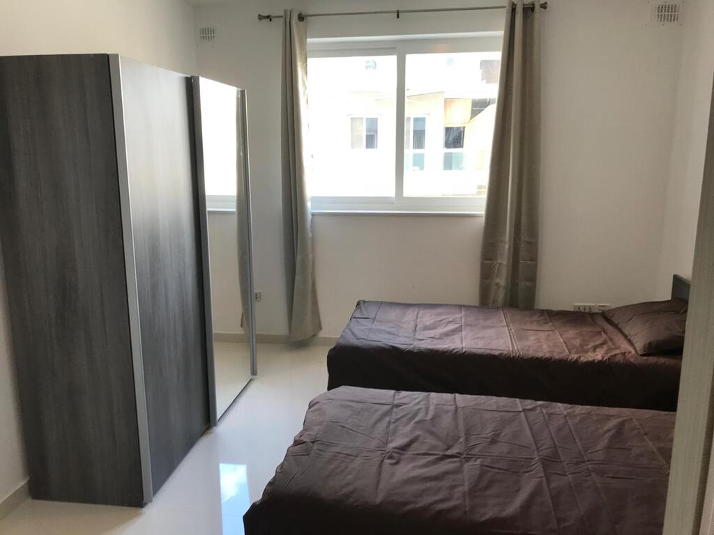 Swieqi Furnished Apartment's Image 7