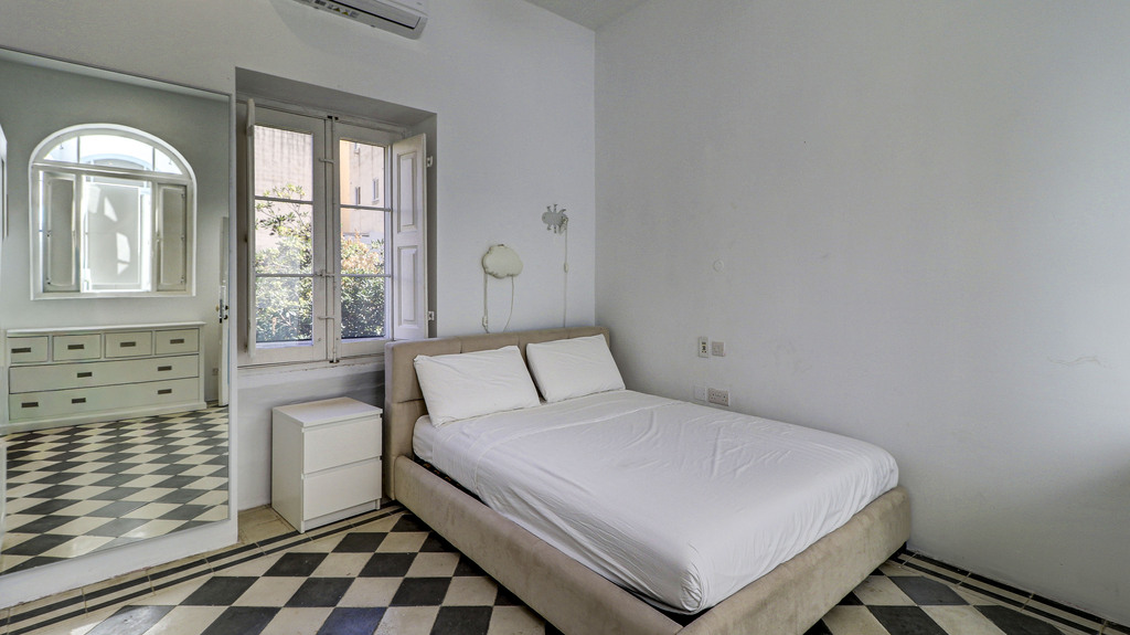 Sliema Furnished Town House's Image 18