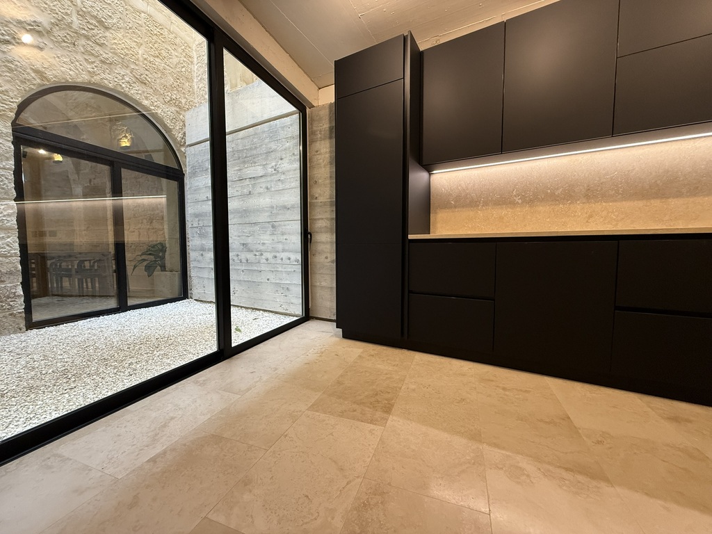 Siggiewi Furnished Town House's Image 21