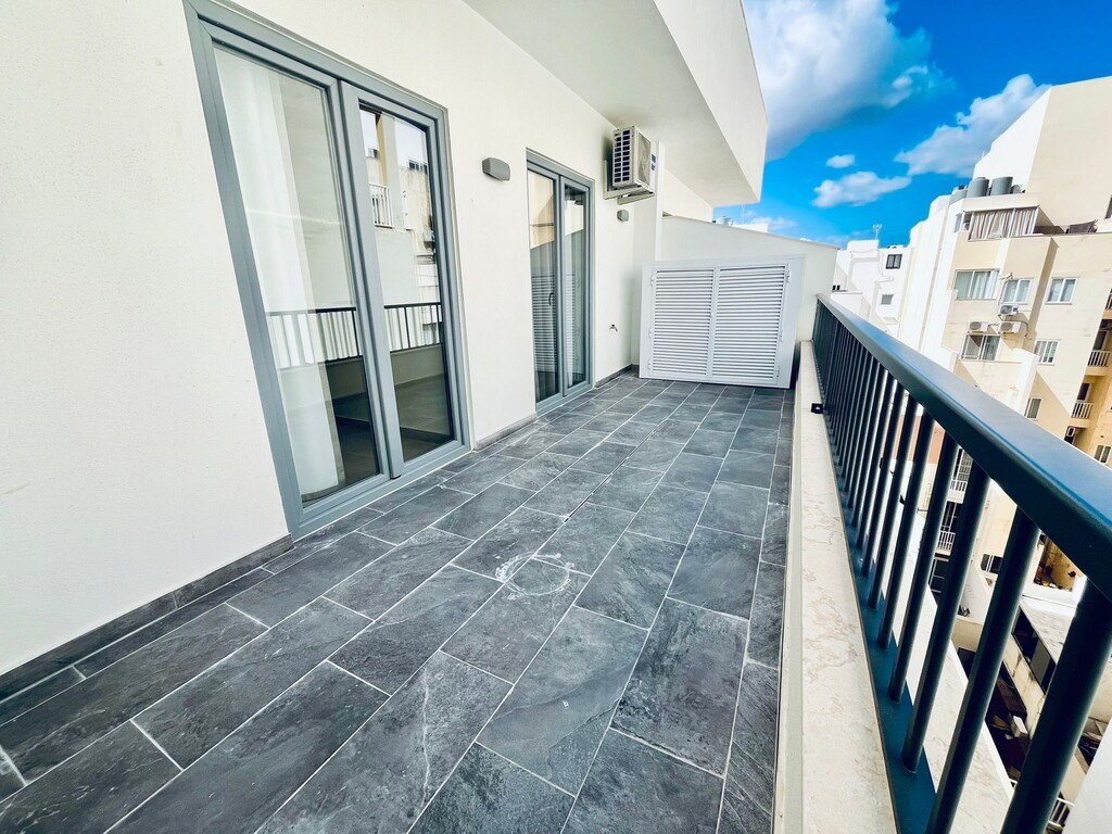 Sliema Furnished Apartment's Image 3