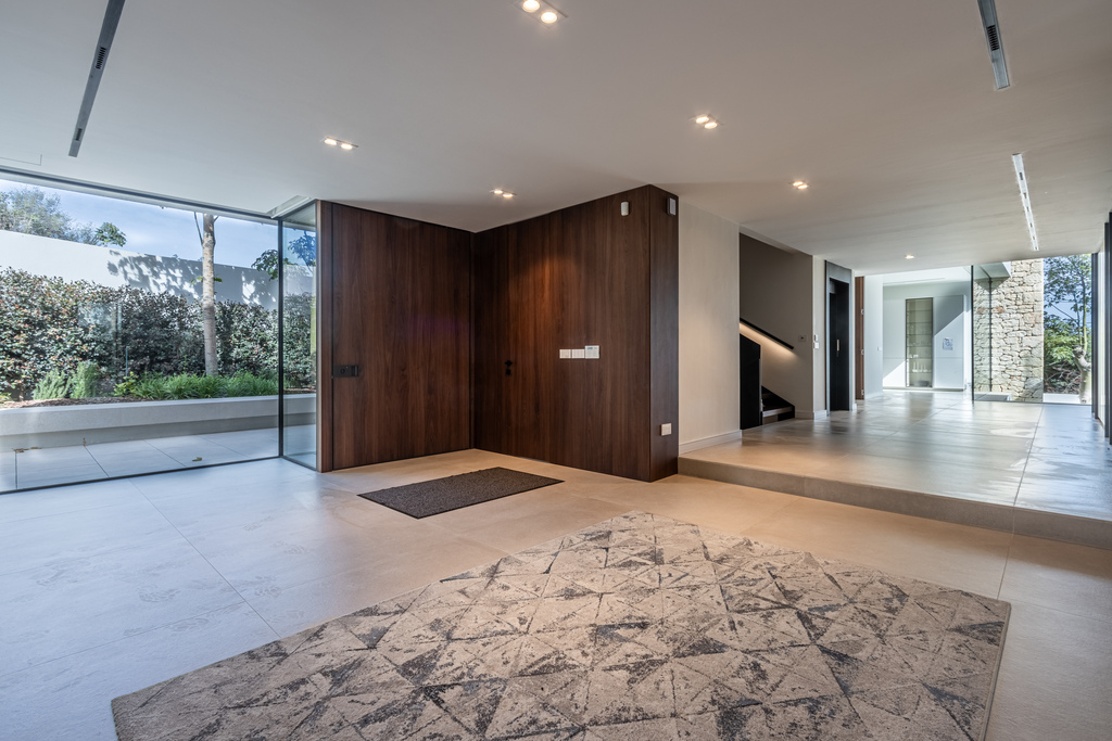 Malta_villa_for_sale-villa_with_airconditioning-oyster_christie's