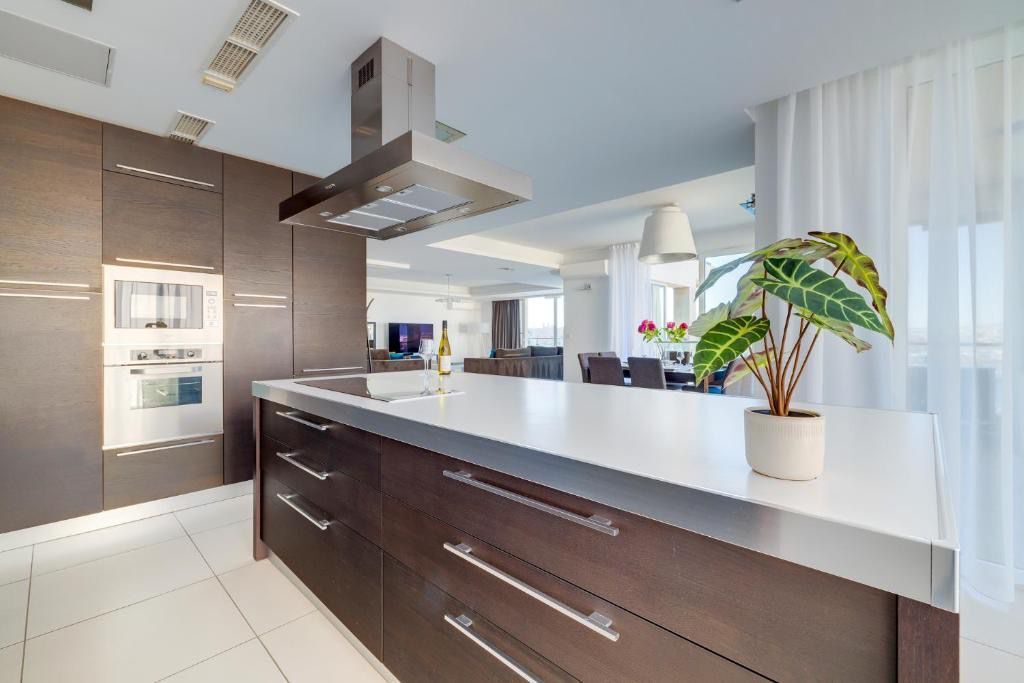 Sliema Furnished Apartment's Image 10