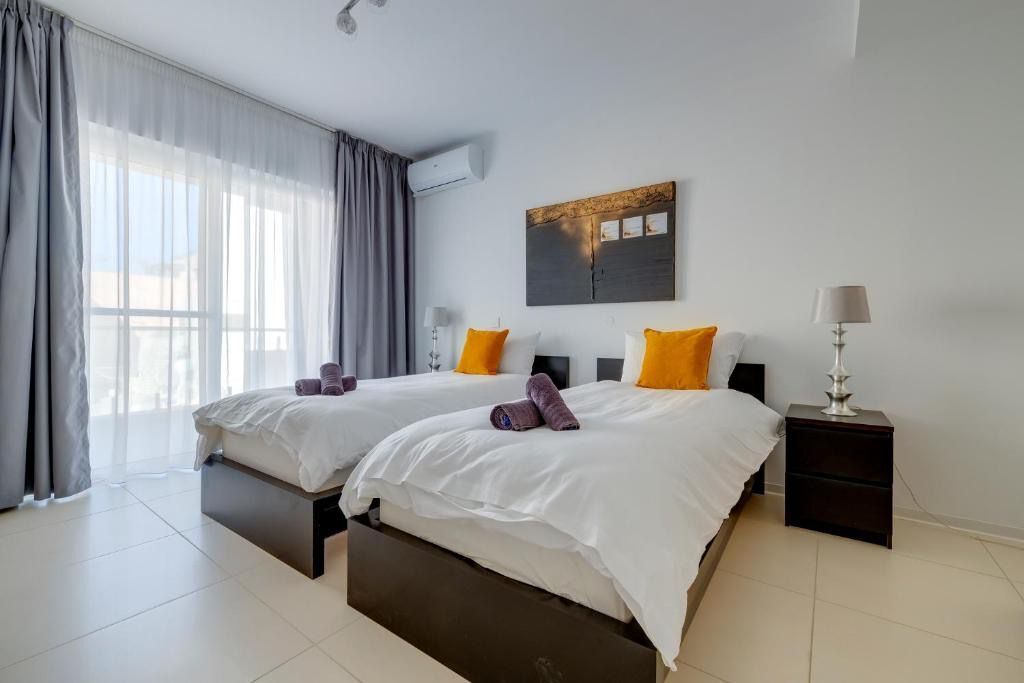 Sliema Furnished Apartment's Image 14