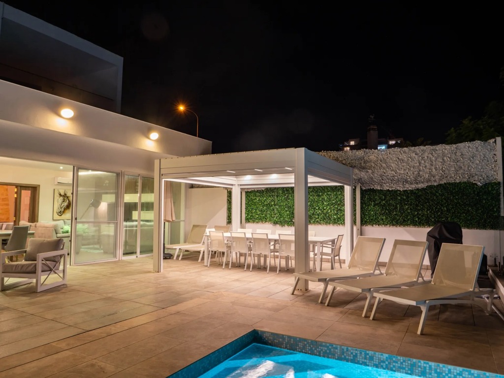 Santa Maria Estate Furnished Villa's Image 5