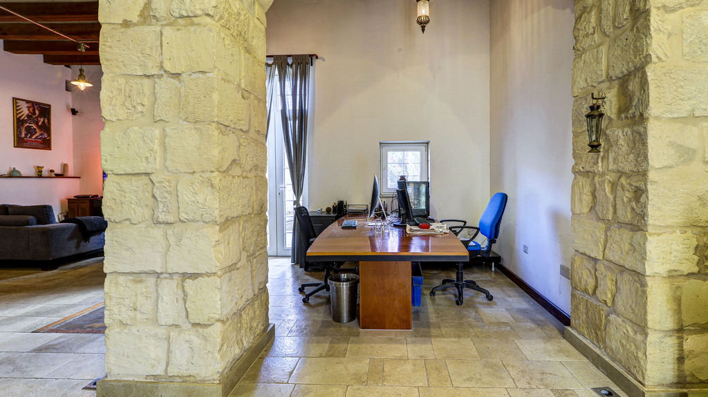 Zabbar Converted House of Character's Image 6