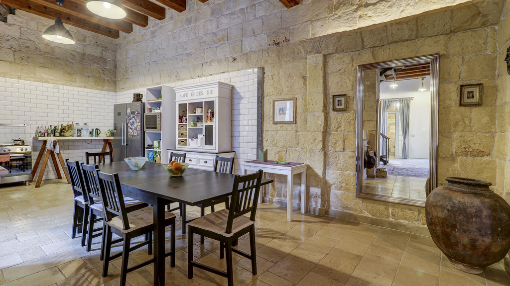 Zabbar Converted House of Character's Image 3