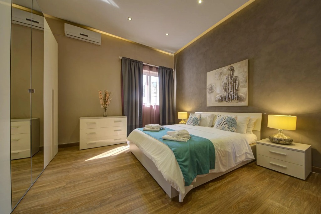 Santa Maria Estate Furnished Villa's Image 12
