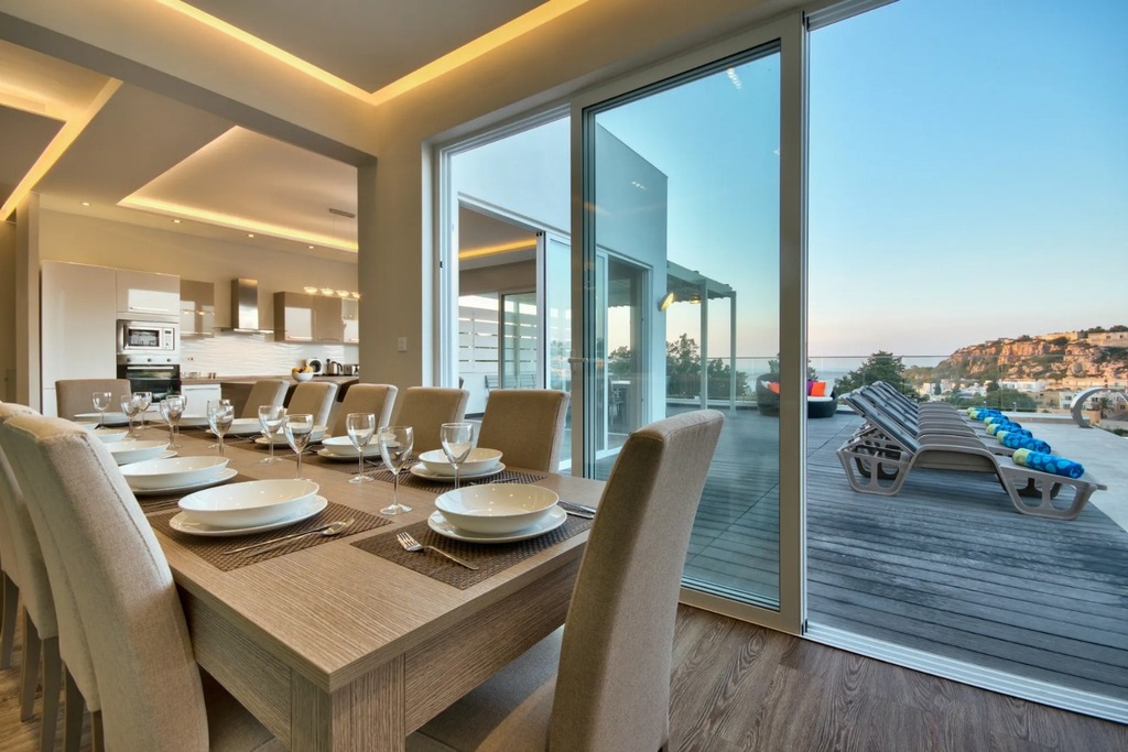 Santa Maria Estate Furnished Villa's Image 3
