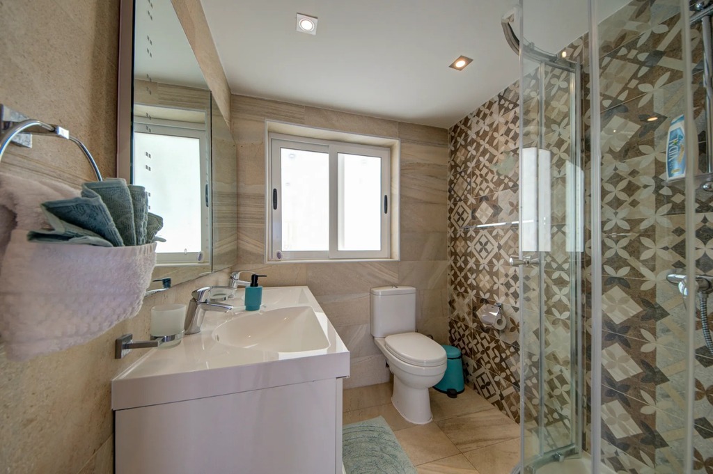 Santa Maria Estate Furnished Villa's Image 18