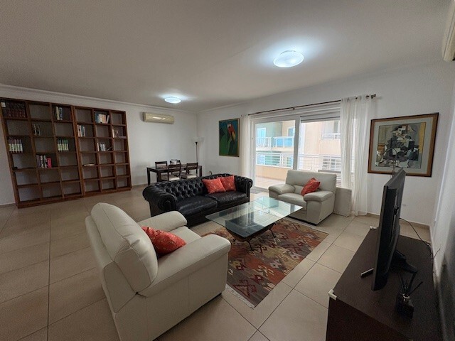 Sliema apartment to let christies malta