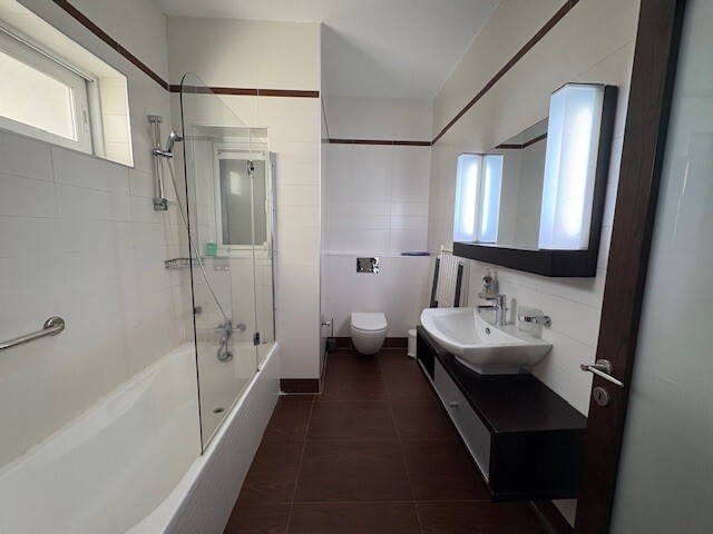 Fort Cambridge Furnished Apartment's Image 10