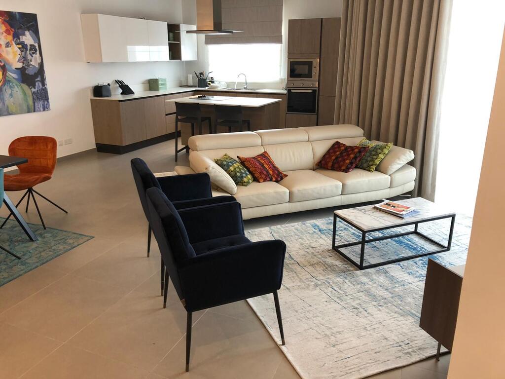 this amazing apartment to let christies malta