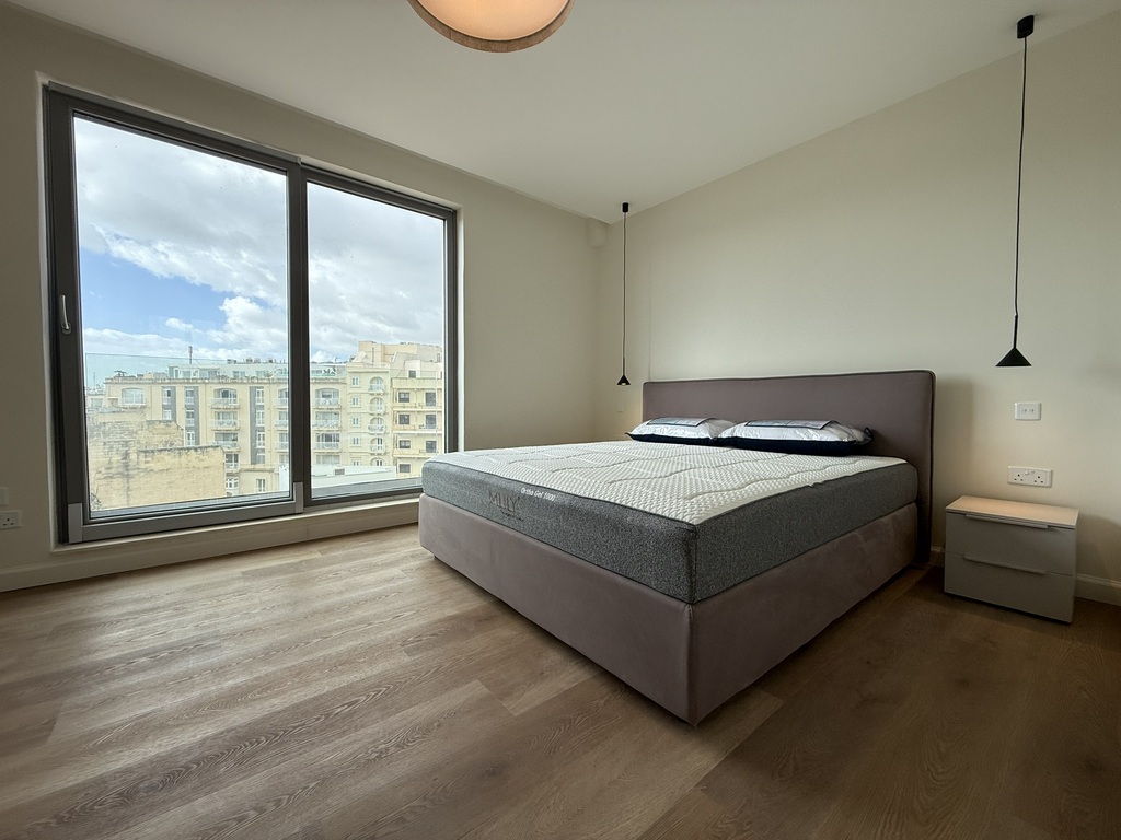 Sliema Furnished Apartment's Image 5