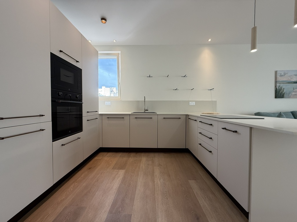Sliema Furnished Apartment's Image 3