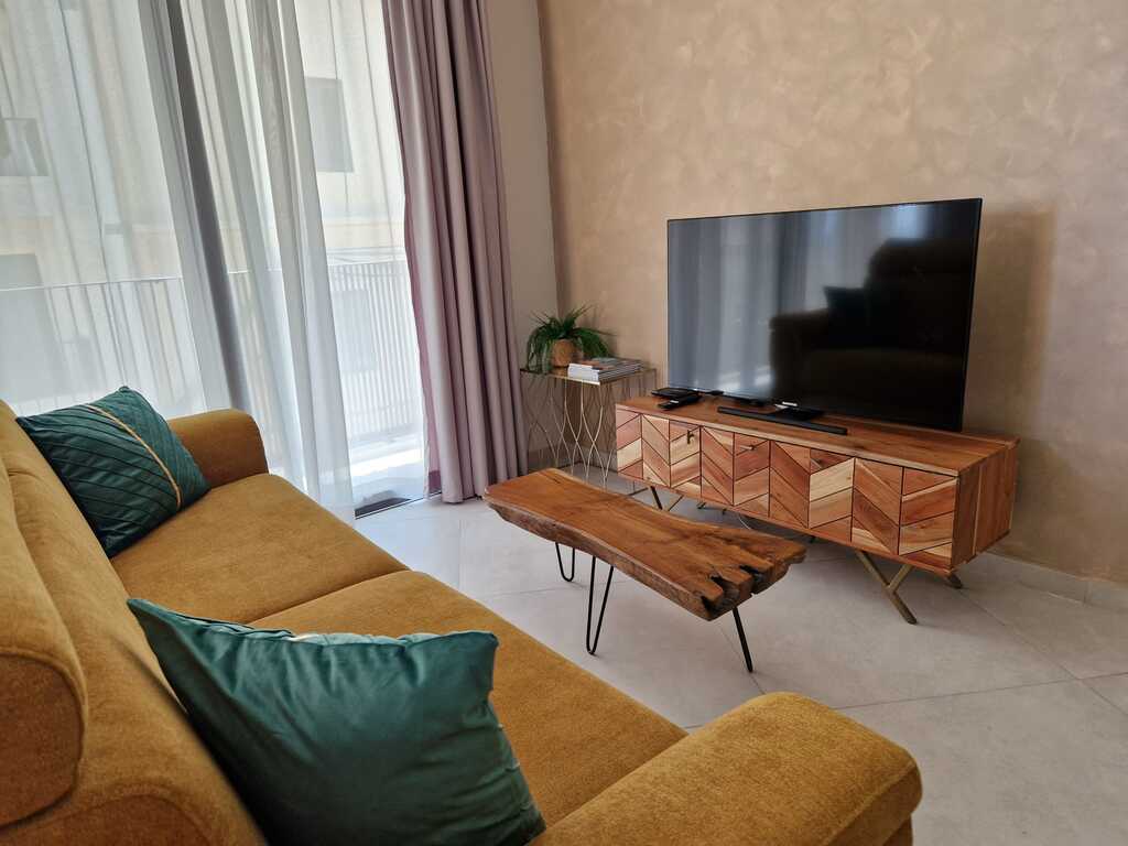 Sliema-furnished-apartment-christies-malta