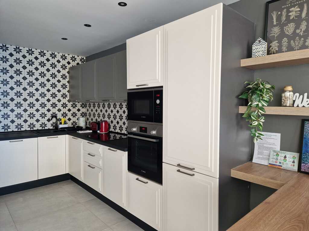 Sliema Furnished Apartment's Image 3