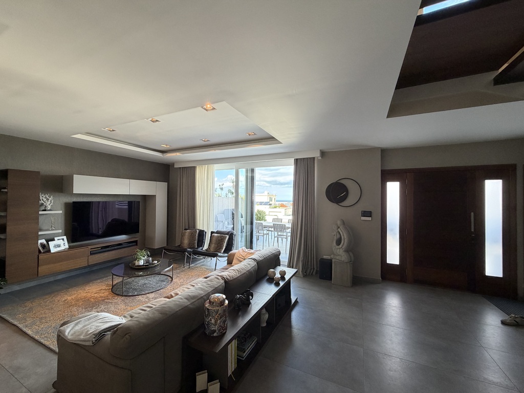 Mellieha-property-with-pool-christies-malta