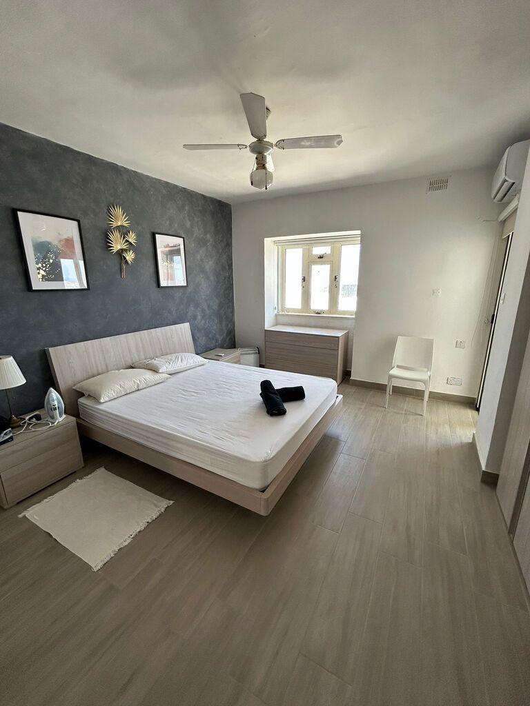 Swieqi-furnished-apartment-to-let-christies-malta