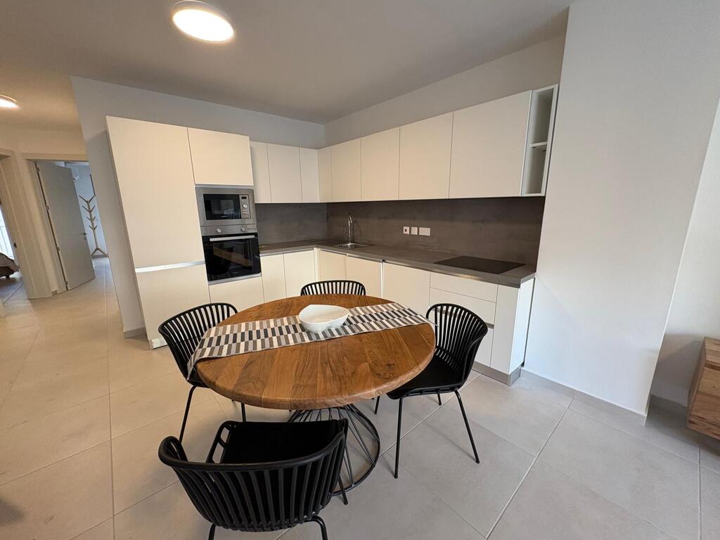 Sliema Furnished Apartment's Image 4