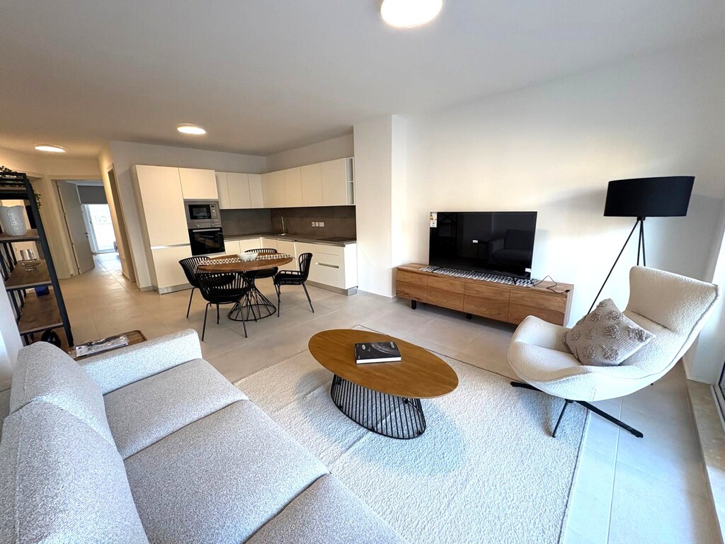 Sliema-furnished-apartment-to-let-christies-malta