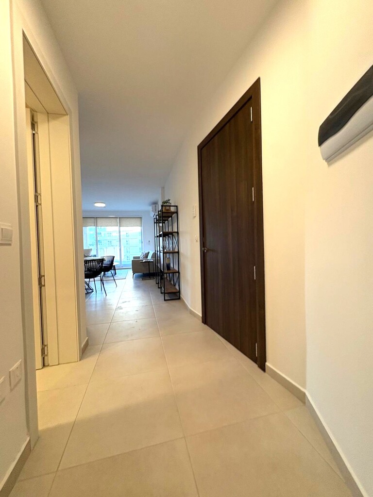 Sliema Furnished Apartment's Image 8