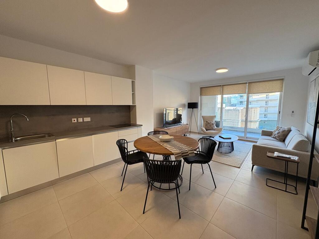 sliema-rent-2-bedroom-apartment-christies-malta