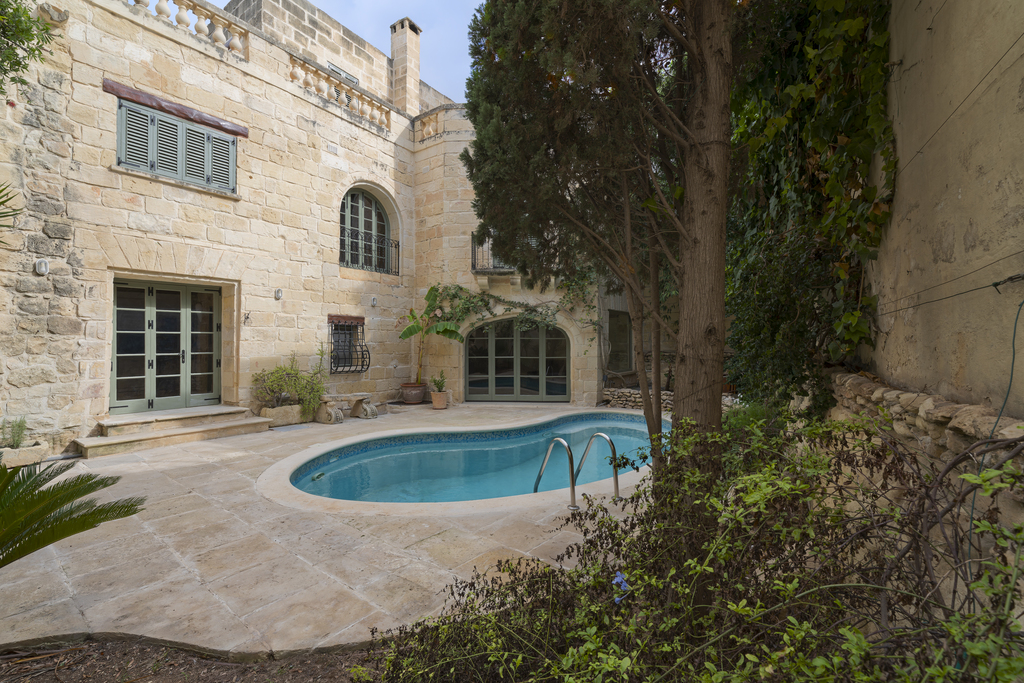 Burmarrad-rental-property-christies-malta