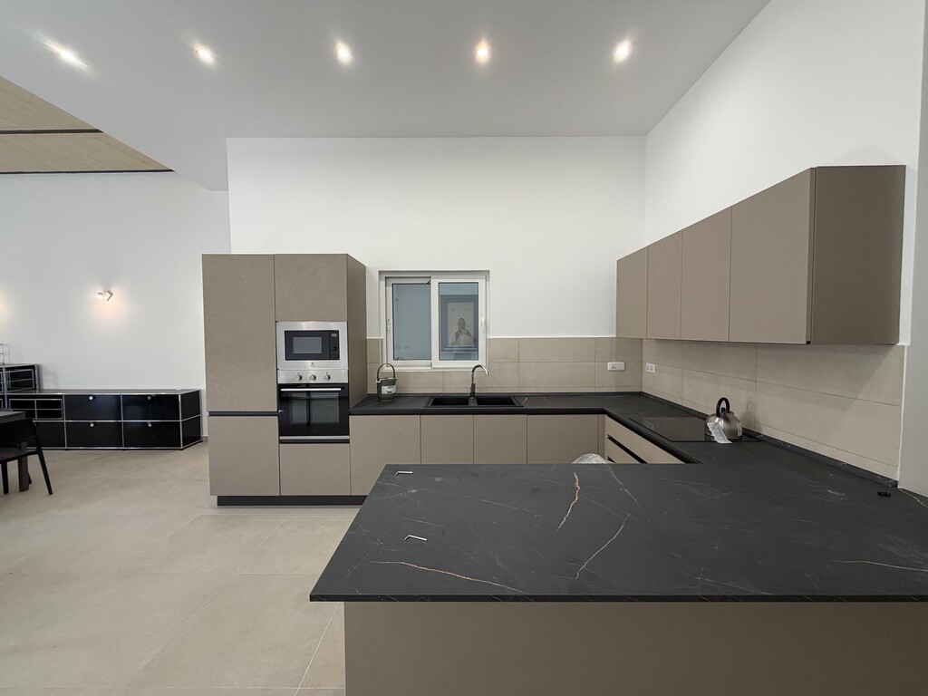 Sliema-apartment-3-bedroom-apartment-christies-malta