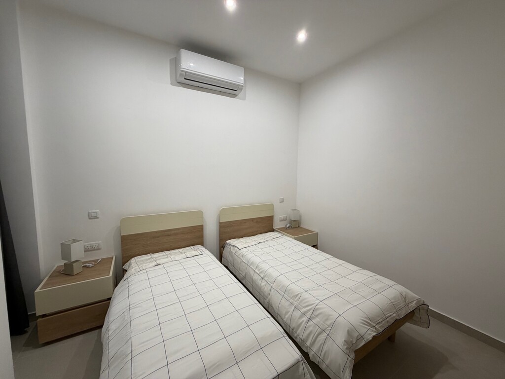 Sliema Furnished Apartment's Image 3