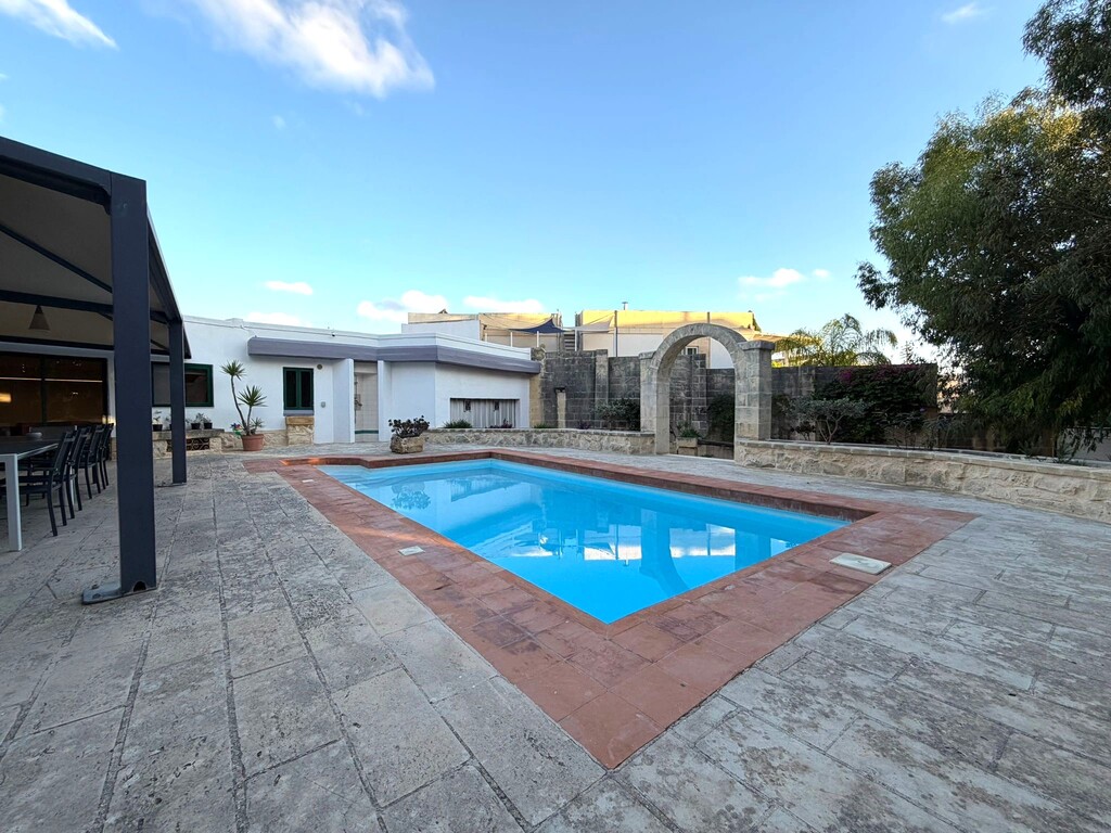 St Julians Furnished Villa's Image 6
