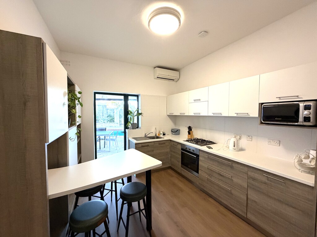 St Julians Furnished Villa's Image 4