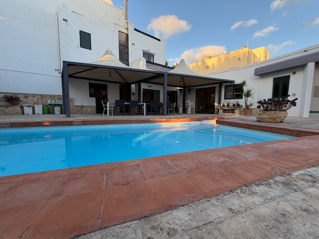 St Julians Furnished Villa's Image 9