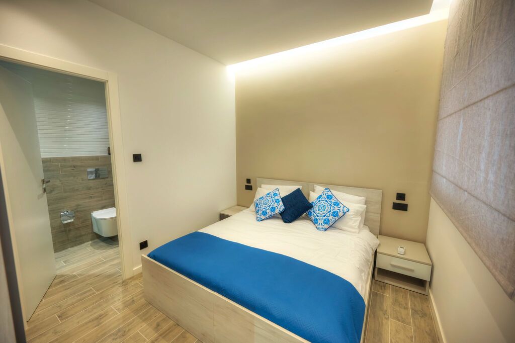 Sliema Seafront Apartment's Image 7